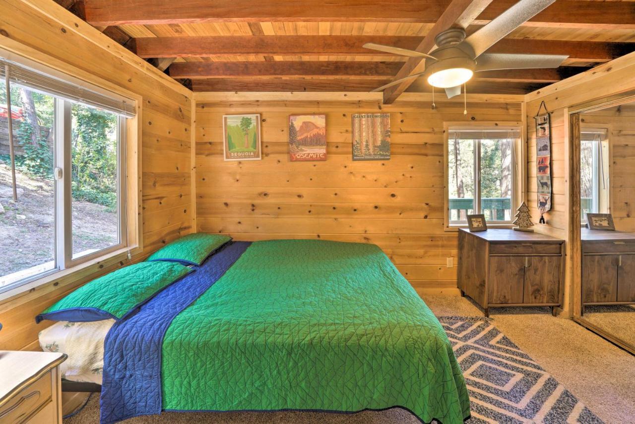 Вилла Crestline Cabin About 1 Mi To Lake, Town, Trails! Экстерьер фото
