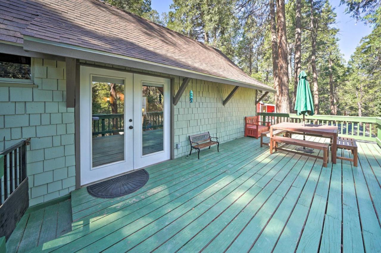 Вилла Crestline Cabin About 1 Mi To Lake, Town, Trails! Экстерьер фото
